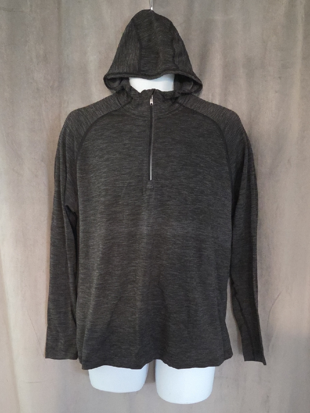 Mens Large lululemon athletica Dark Gray Hooded Half-Zip Pullover